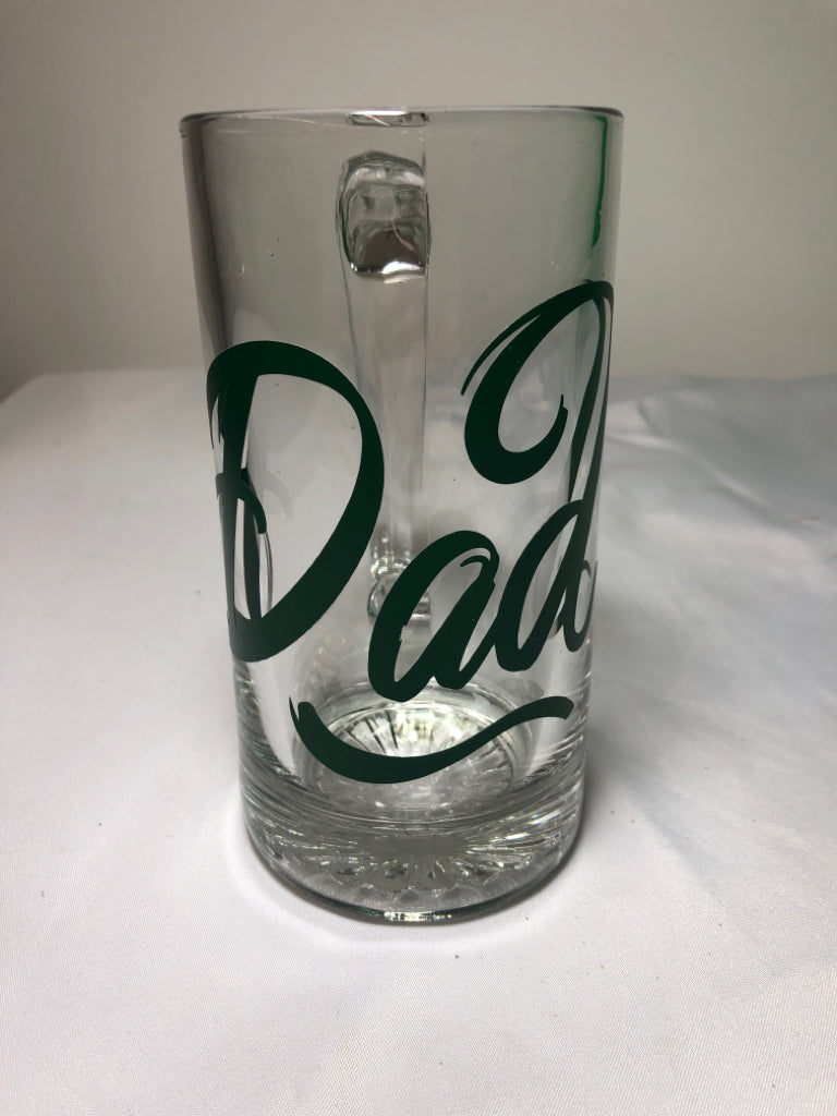 DAD LARGE GLASS BEER MUG.