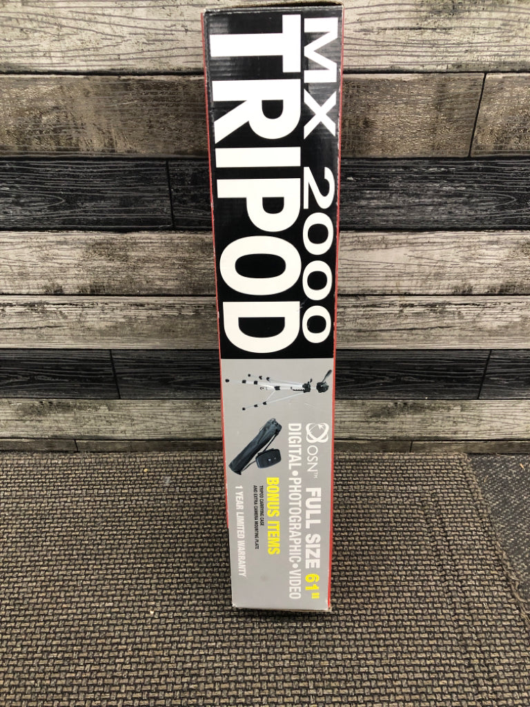 MX 2000 TRIPOD IN BOX.
