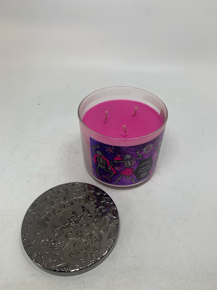 GHOUL FRIEND CANDLE.