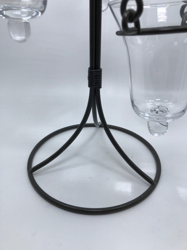 GREY METAL VOTIVE HOLDER W/3 GLASS CUPS.