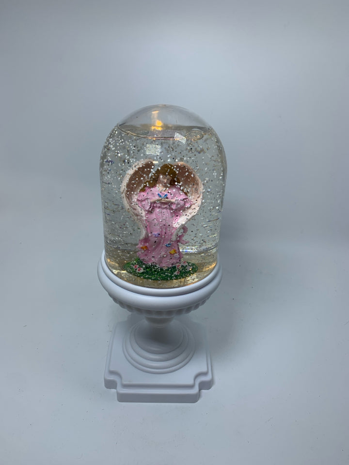 PEDESTAL DOME SNOW GLOBE W/ ANGEL INSIDE.