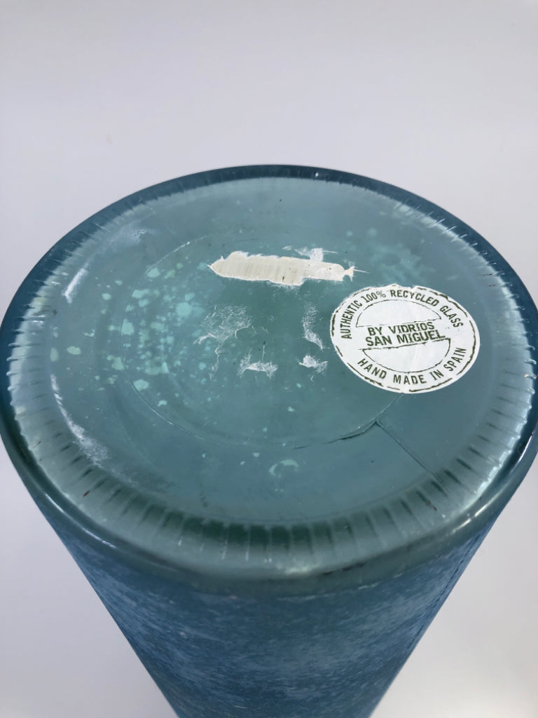 LG BLUE FROSTED VASE.