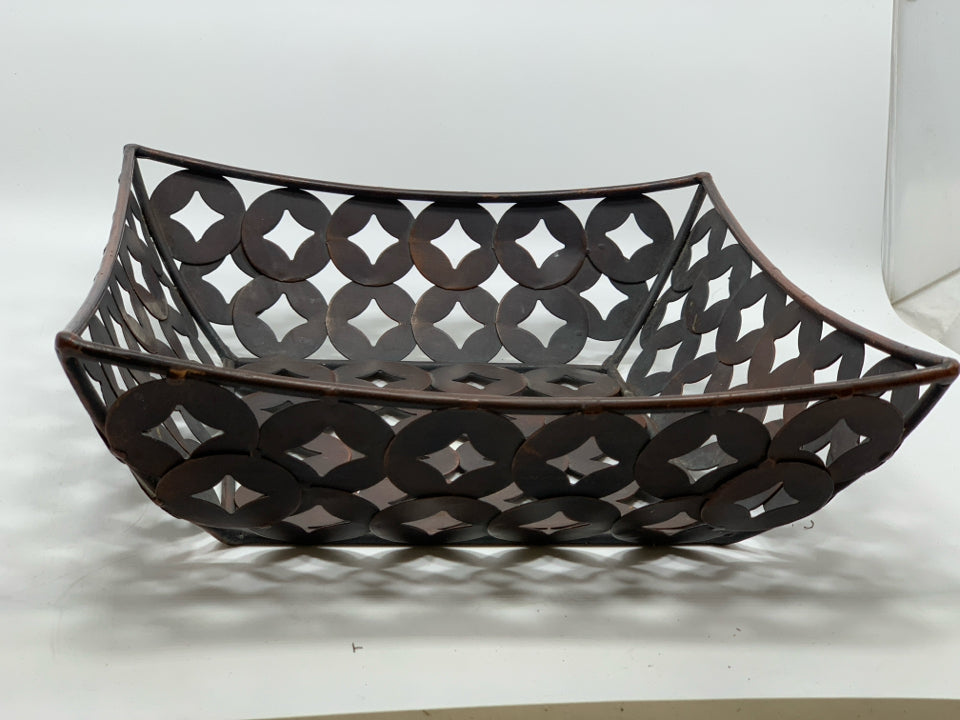 BROWN METAL TRAY W/CIRCLES.
