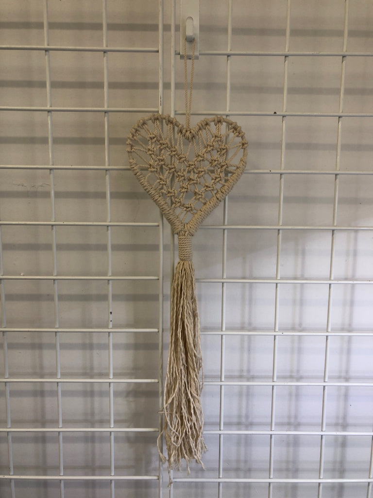 WOODEN MACRAME SHELF.