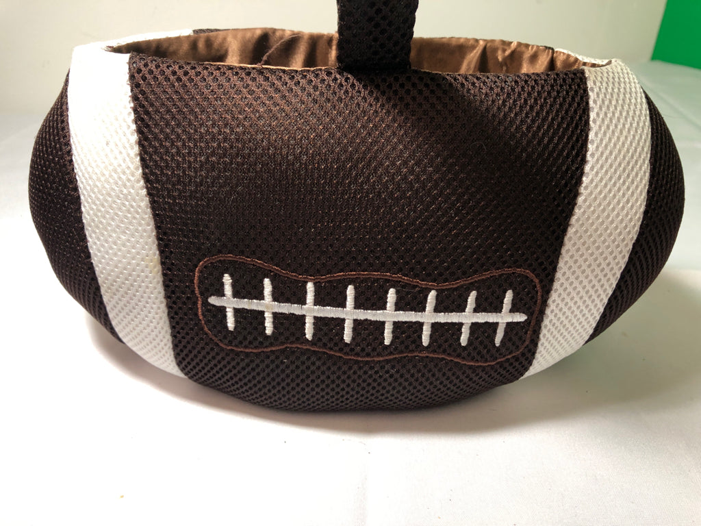 FOOTBALL BASKET W HANDLE.