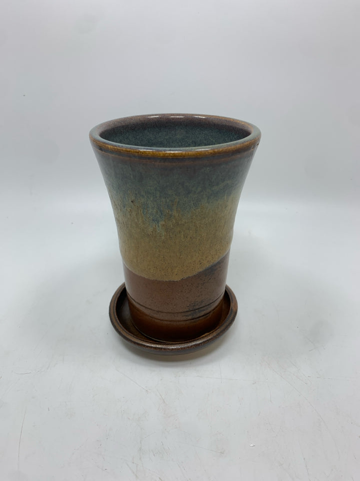 BLUE DIPPED POTTERY PLANTER W/TRAY.