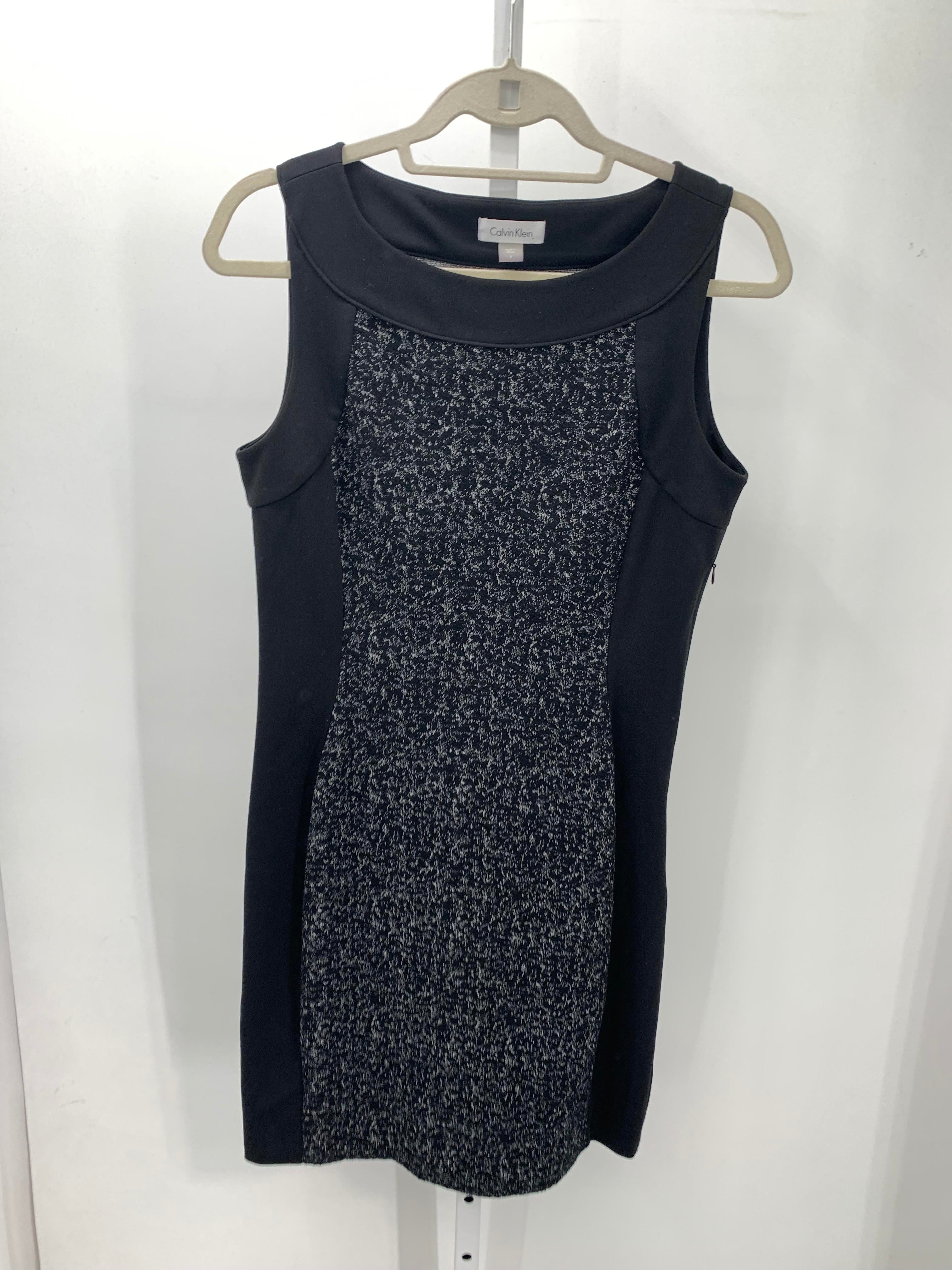 Calvin Klein Size 8 Misses Sleeveless Dress