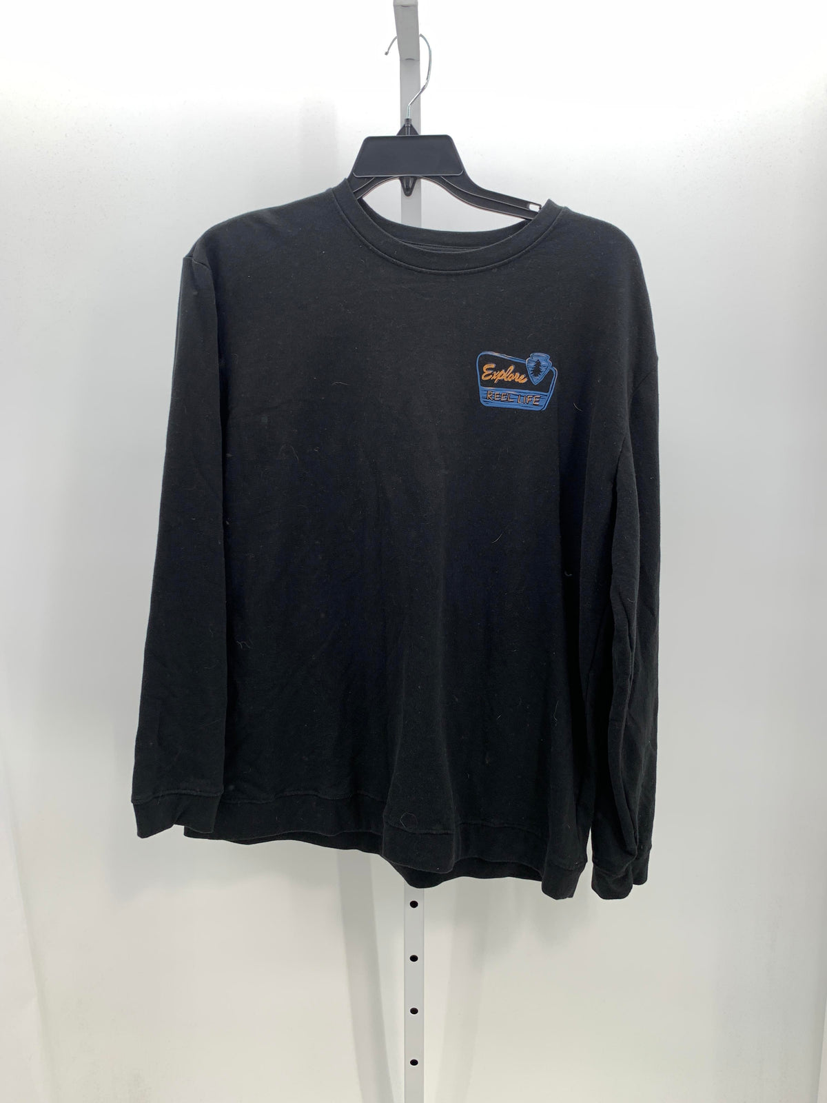 GRAPHIC KNIT.