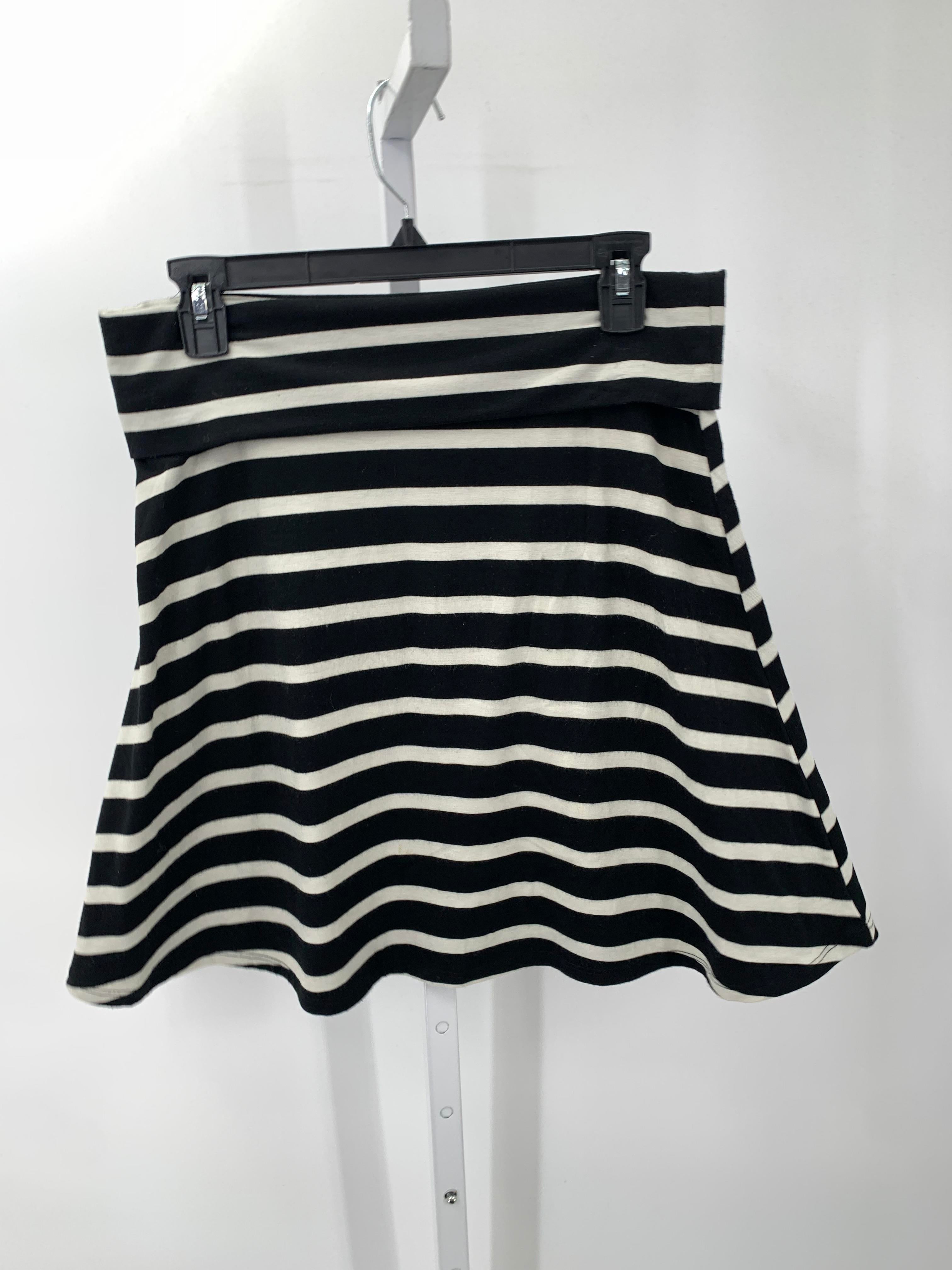 Mossimo Size Medium Misses Skirt