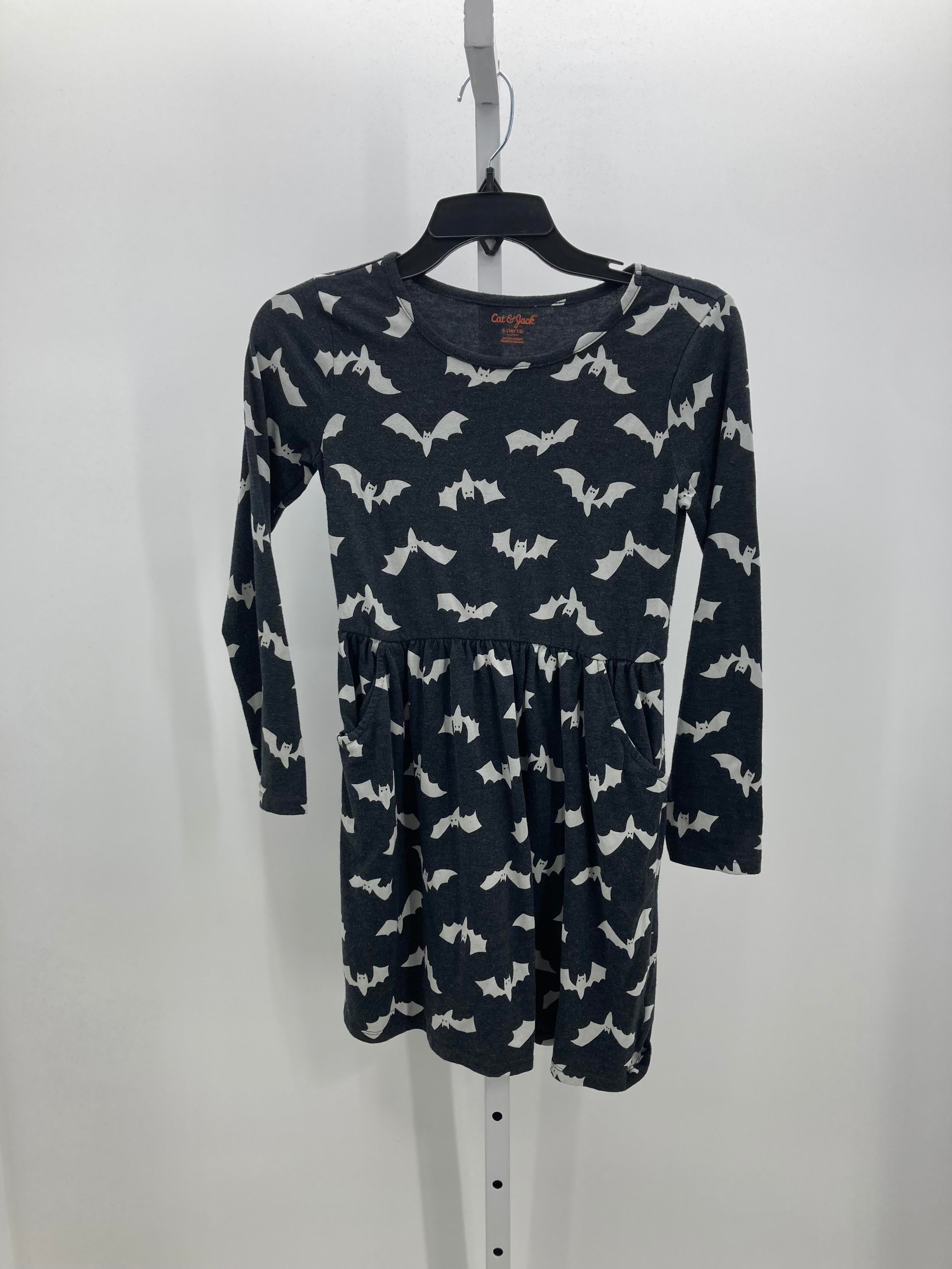 LONG SLV DRESS BATS PRINT
