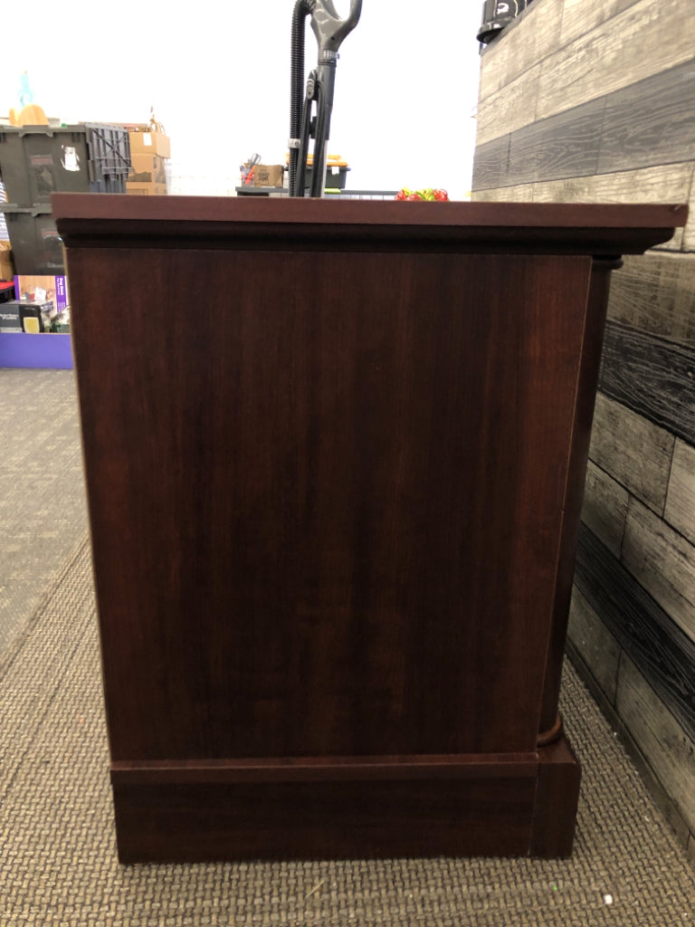 CHERRY FAUX WOOD SIDE TABLE W/ CABINET + CUBBY.