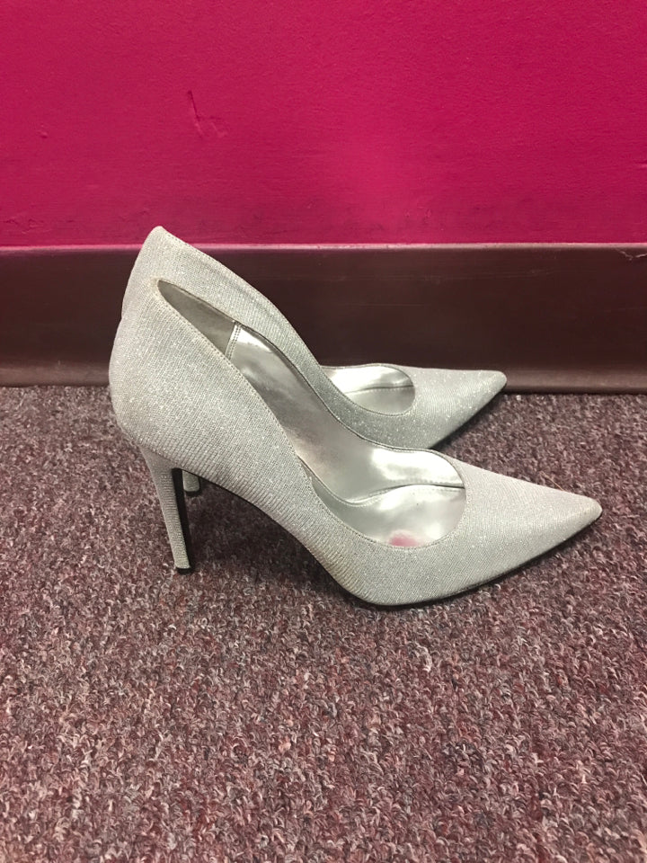 Nina L Shoe Size 7.5 Ladies Shoes