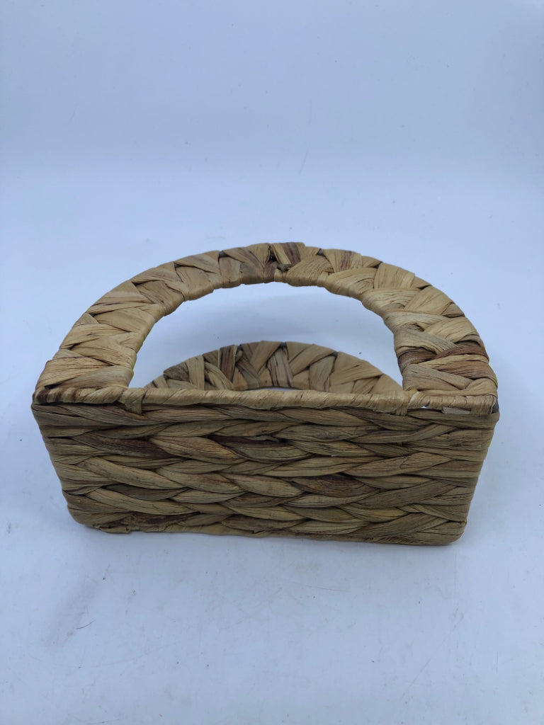 WOVEN HALF MOON NAPKIN HOLDER.