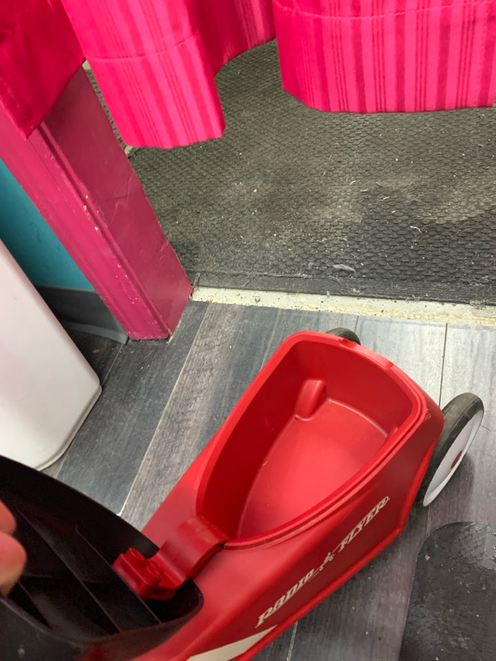 Scoot 2 Scooter 2-in-1 toy