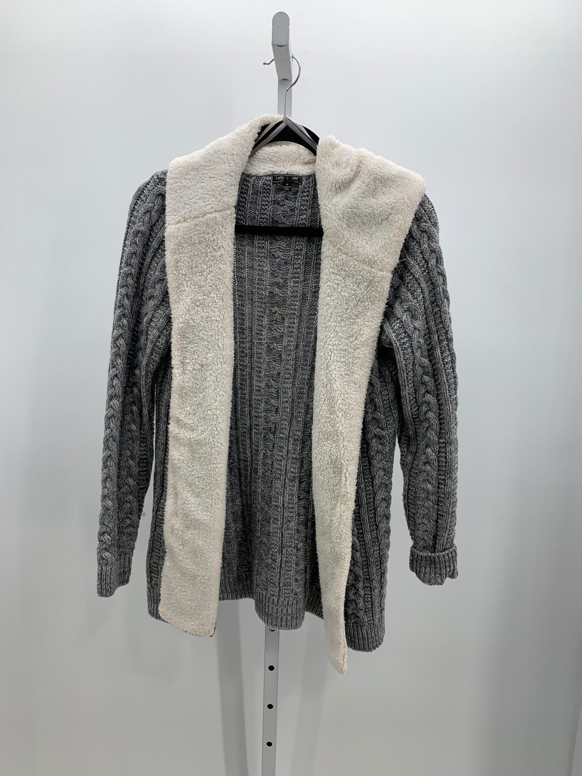 Lety & Me Size Medium Juniors Long Sleeve Sweater