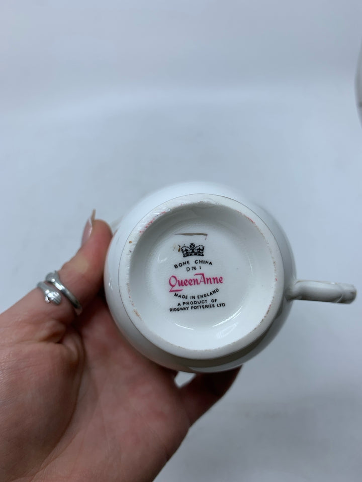 LAVENDER FLOWERS TEACUP/SAUCER.