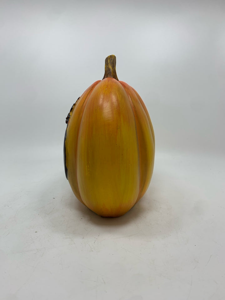 "WELCOME HOME" PUMPKIN.