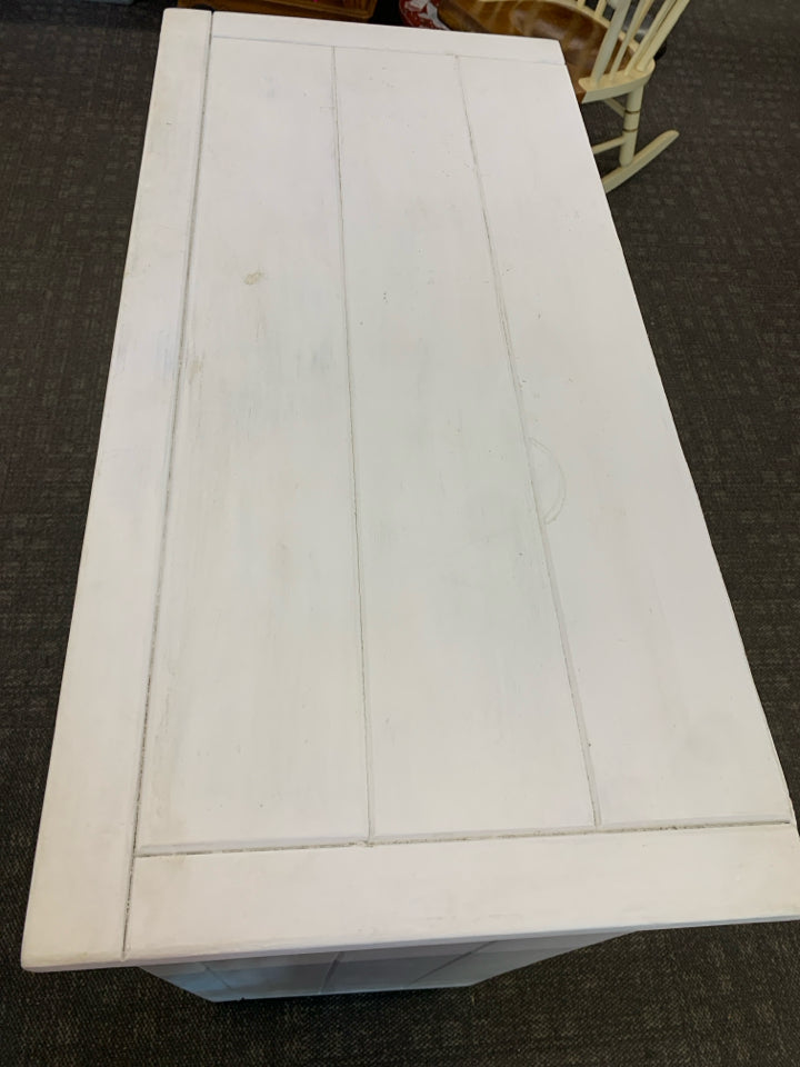 WHITE SHORT DRESSER W 4 TEAL DRAWERS.