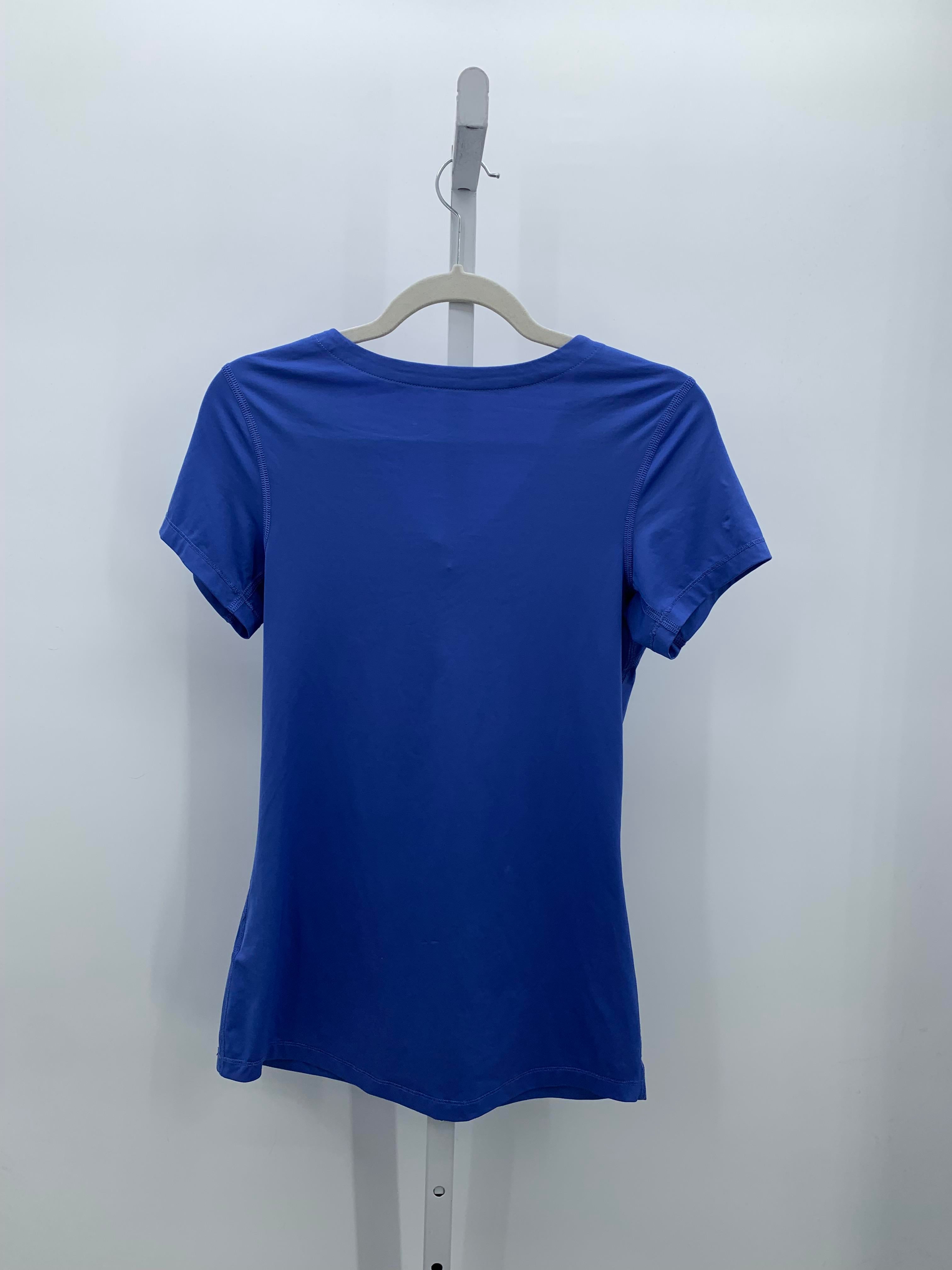 Nike Size Medium Misses Short Sleeve Shirt