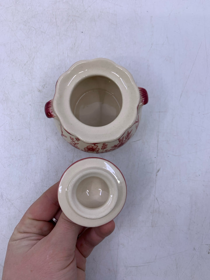 SMALL IVORY & RED FLORAL.