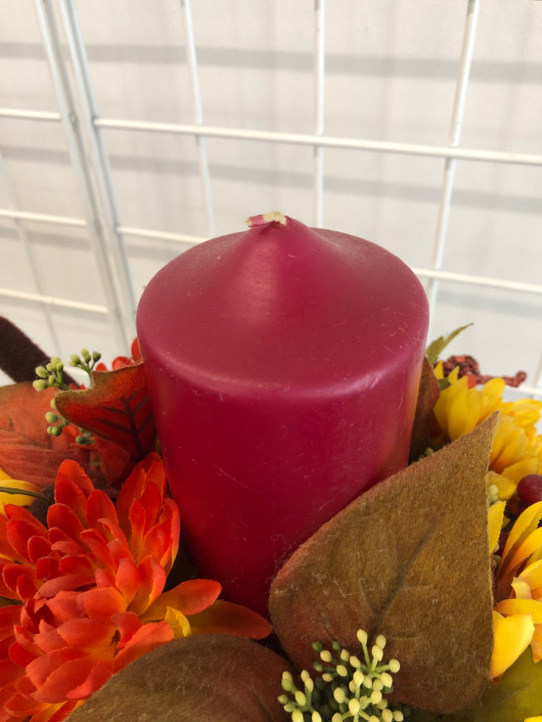 FALL CANDLE ON PEDESTAL W/FAUX FALL FOLIAGE.