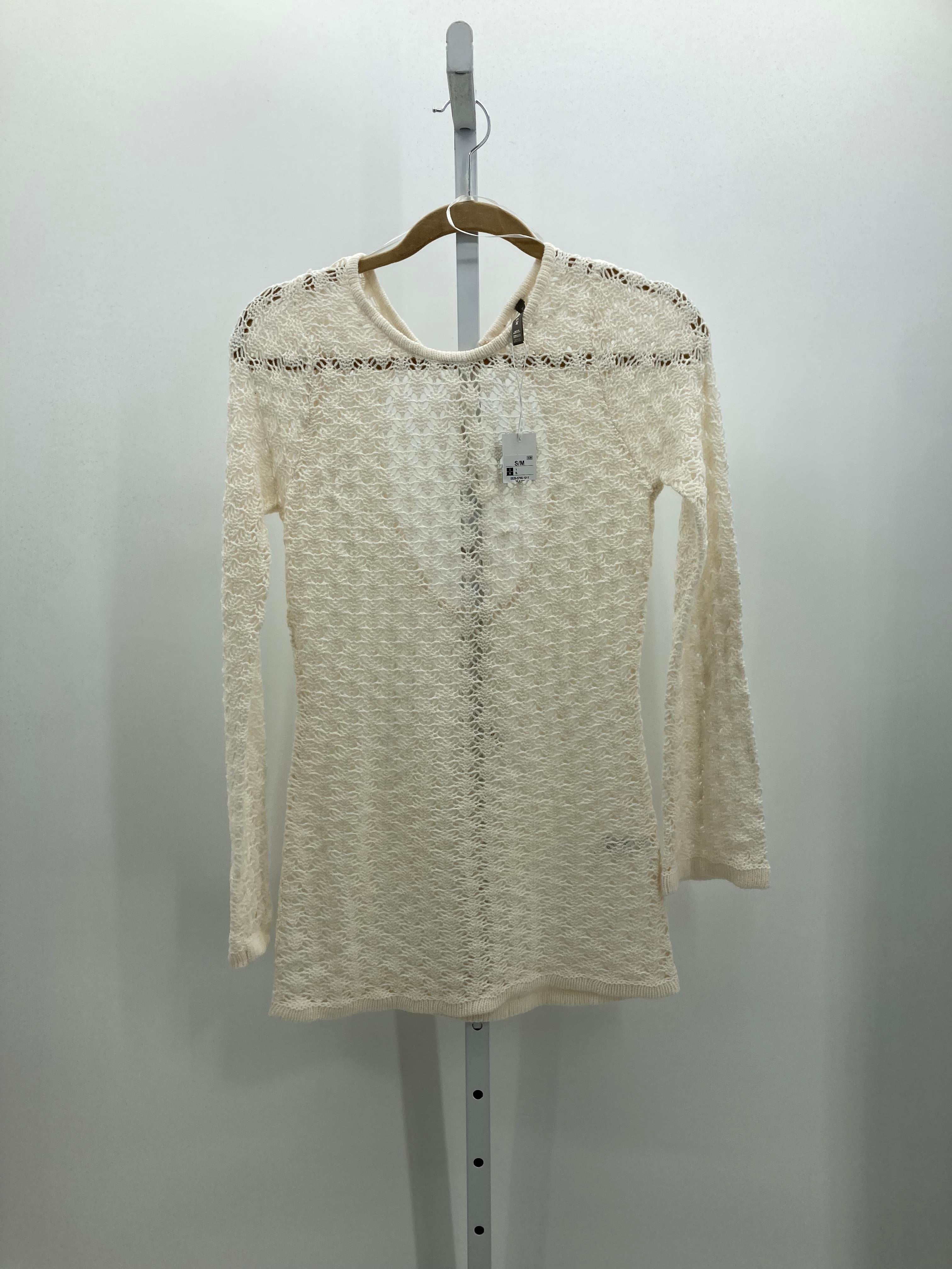 Refuge Size Small Juniors Long Sleeve Sweater
