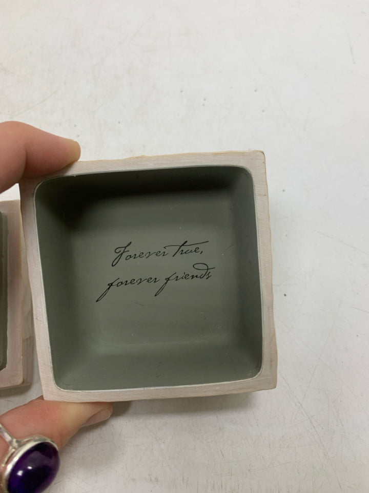 SQUARE GIRLS SITTING LOOKING AT EACHOTHER "FRIENDSHIP" TRINKET BOX.