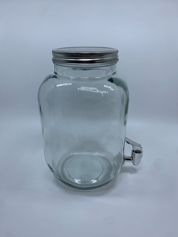 GLASS DRINK DISPENSER W/METAL LID.