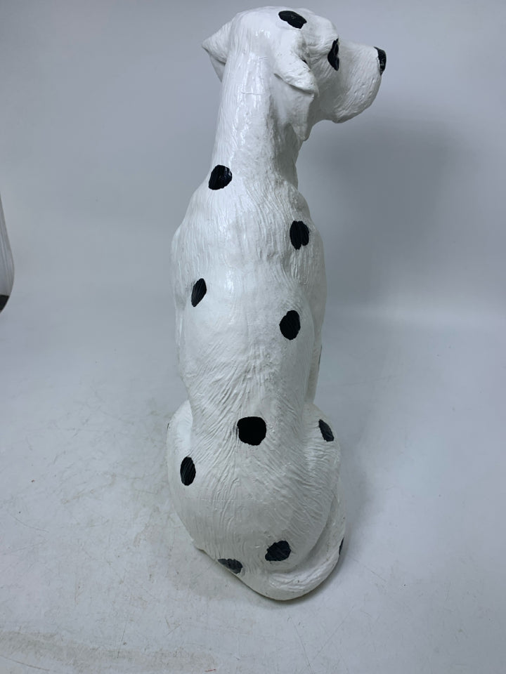 RESIN SITTING DALMATIAN DOG.