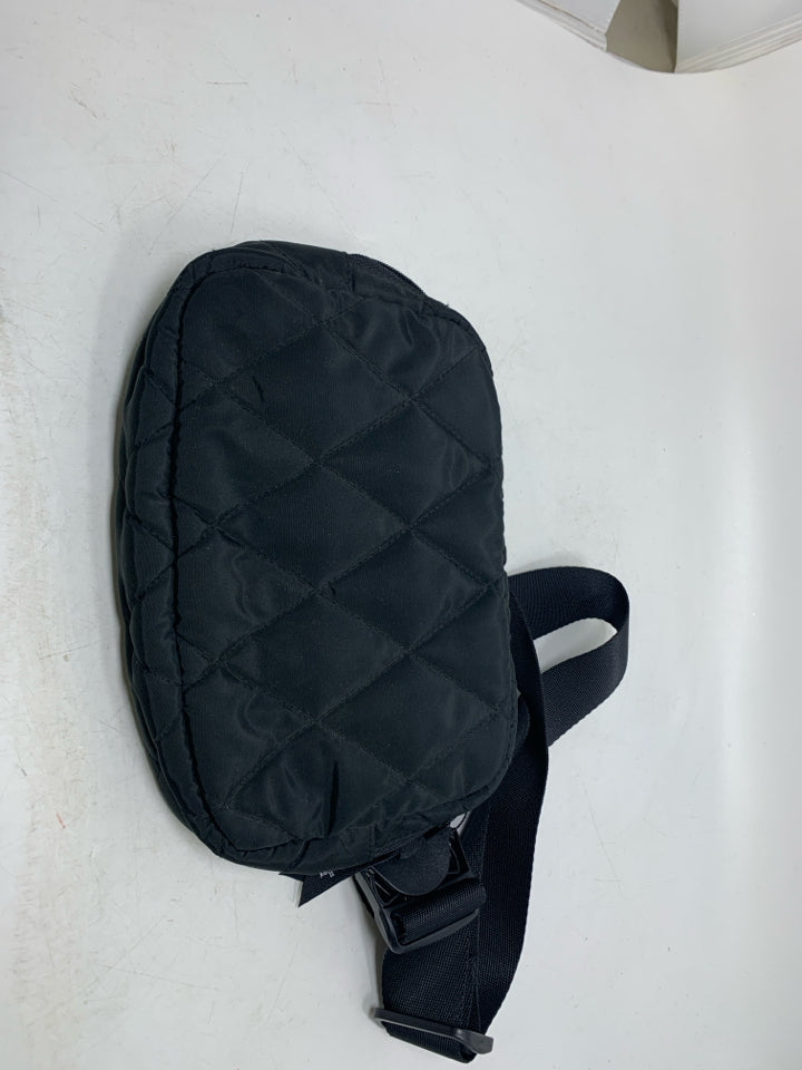 Vera Bradley Essential Belt Bag - New With Tags