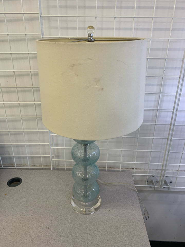 BLUE STACKING GLASS BALL BASE W/ CREAM SHADE.