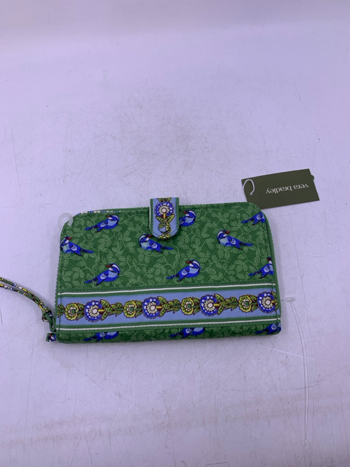 Vera Bradley Large Tab Wallet in Green Birds- New With Tags