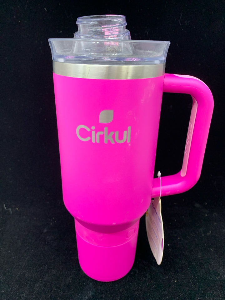 PINK CIRKUL STRAWSIP TUMBLER W/TAG.