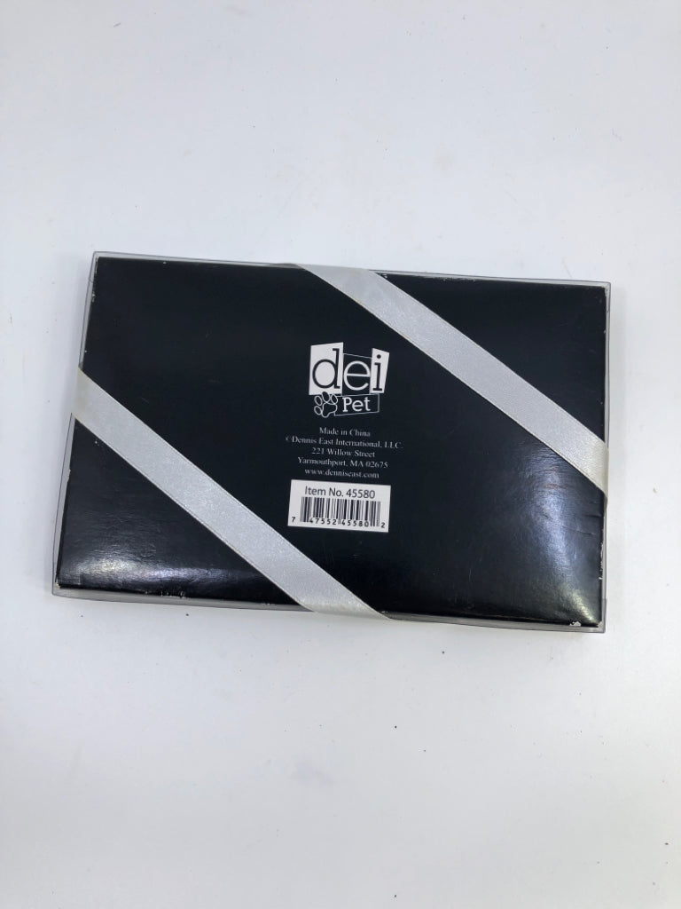 NIP METAL & ENAMEL DOG WINE CHARMS DEI PET.