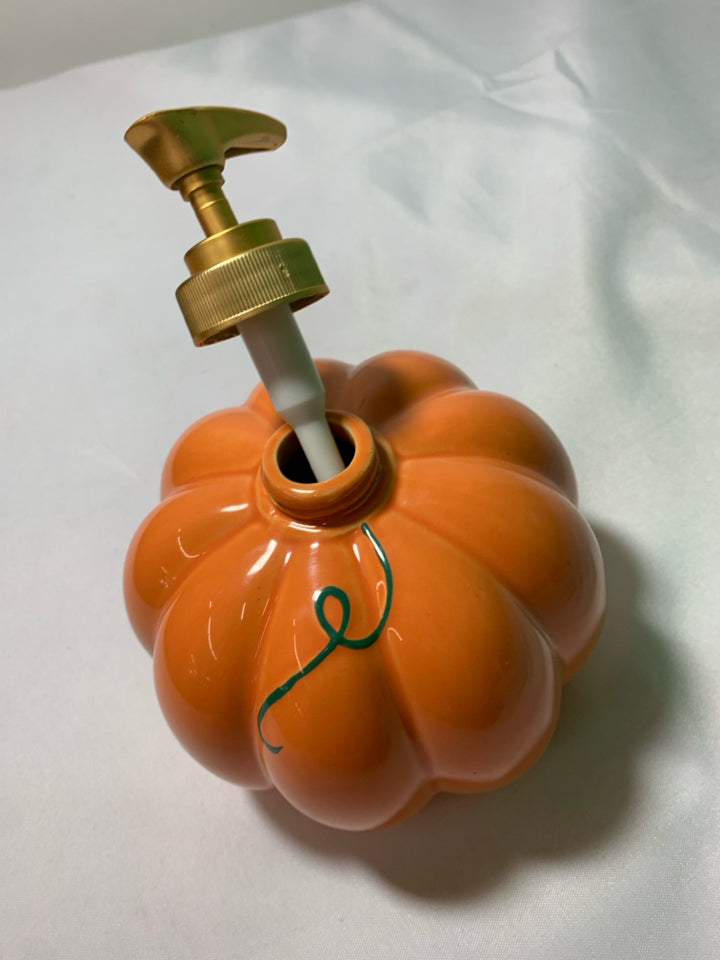 ORANGE PUMPKIN HAND SOAP DISPENSER.
