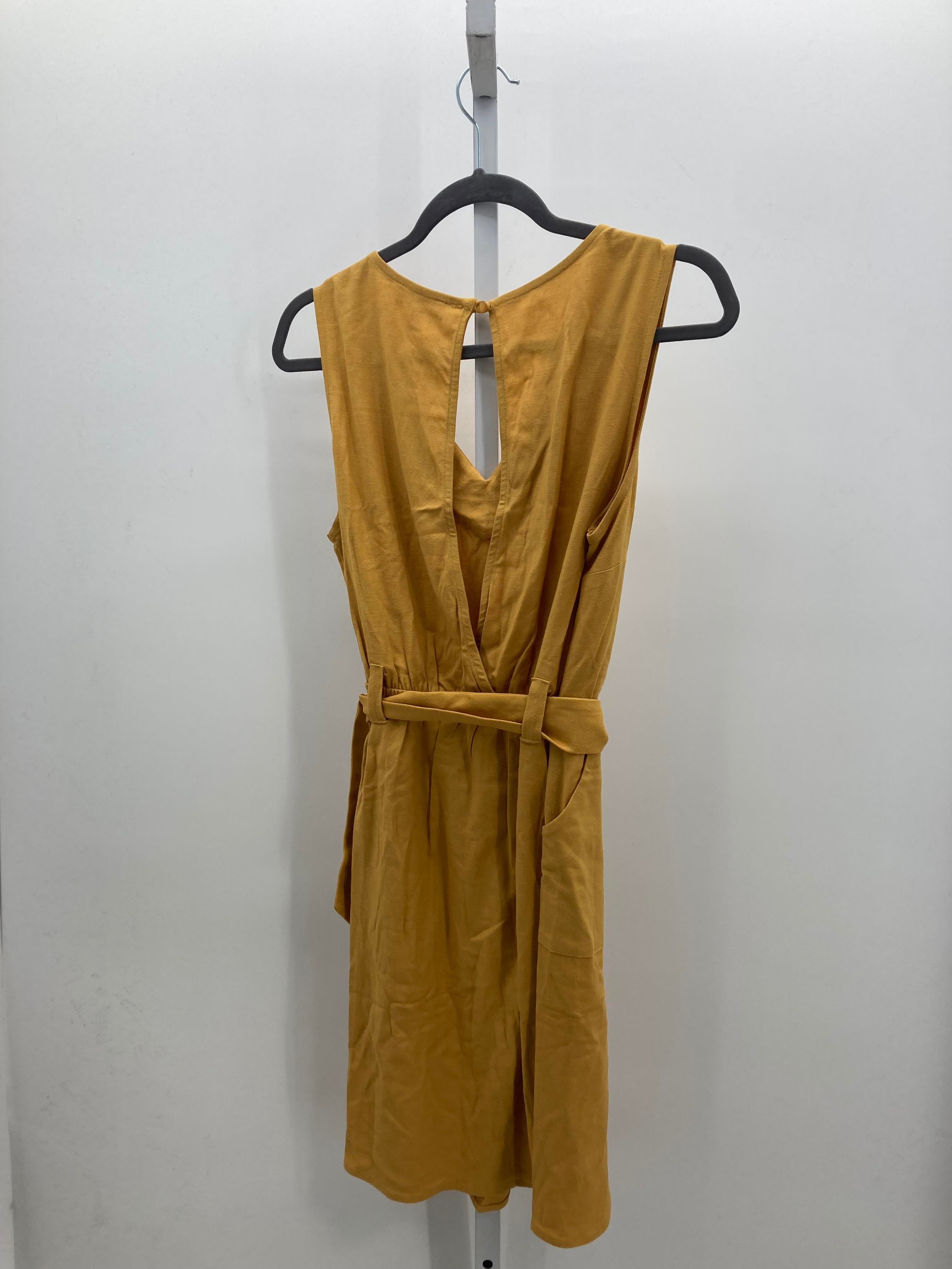 monteau Size Medium Misses Sundress