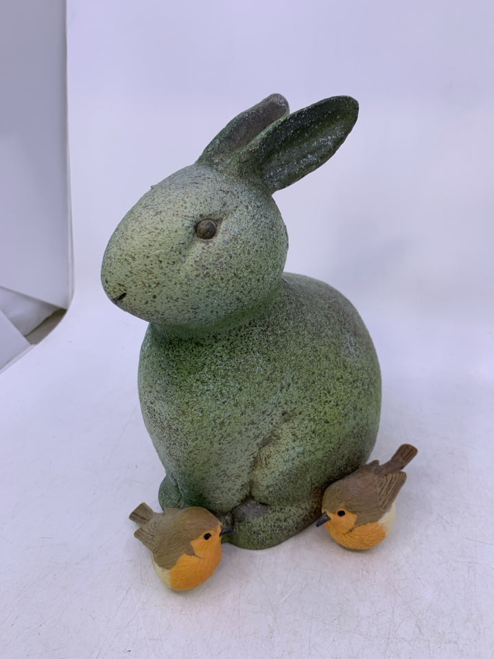 RESIN GREEN RABBIT W/ SECRET KEY SLOT ON BOTTOM.