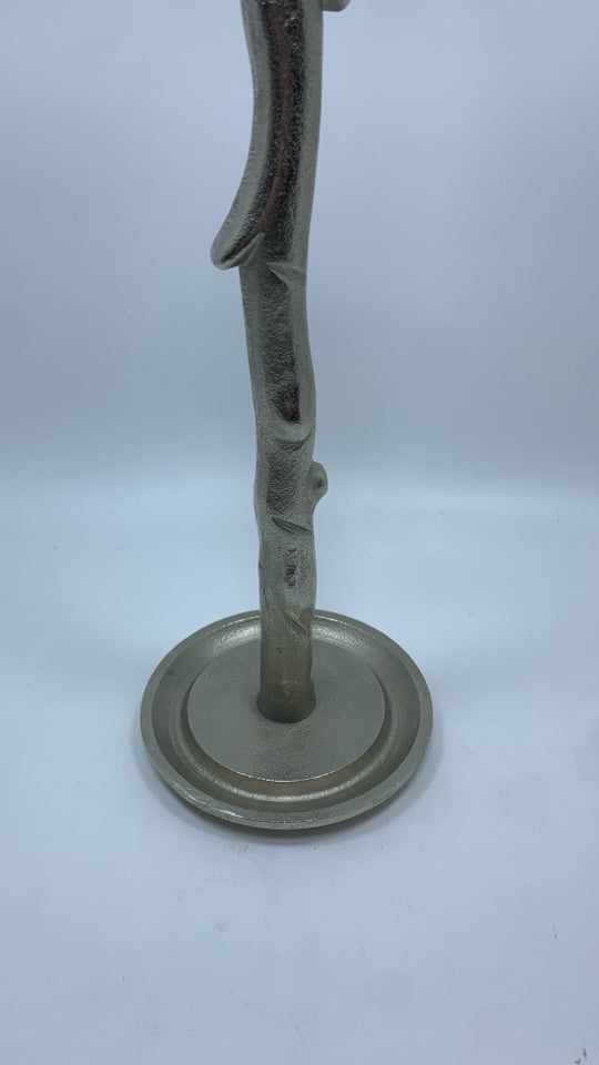 SILVER BRANCH SHAPED JEWELRY HOLDER.