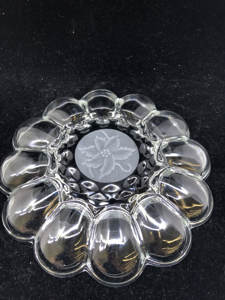 FANTASIA CLEAR GLASS DEVILED EGG FROSTED HOLLY.