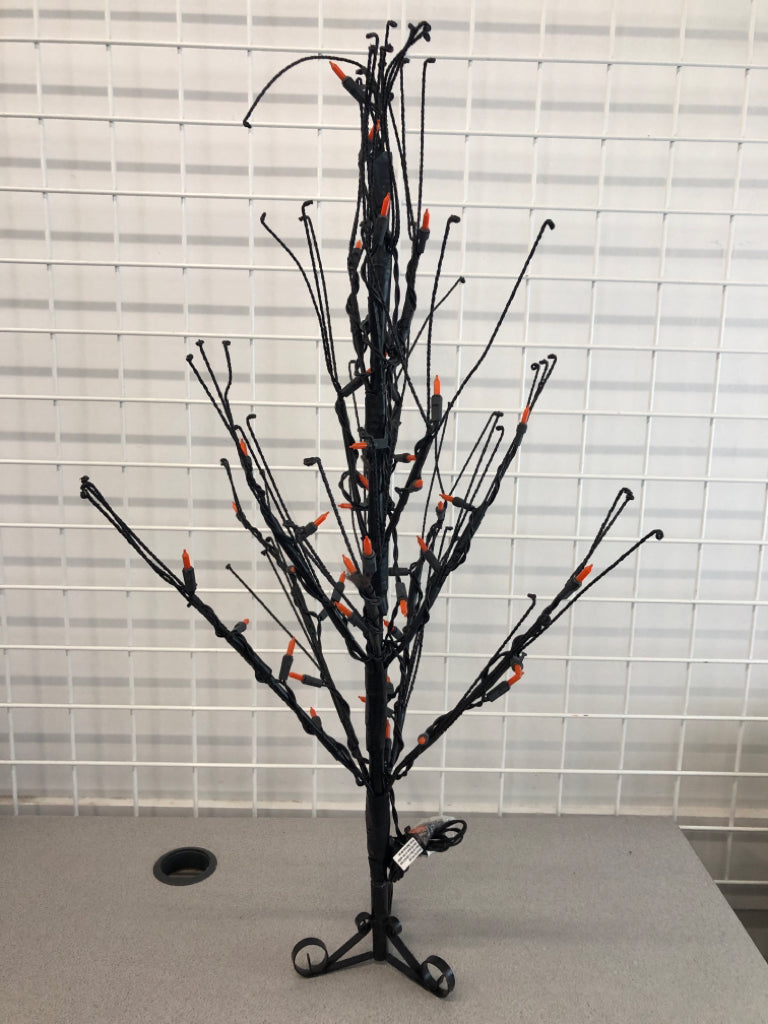 BLACK WIRE ORANGE LIGHTS HALLOWEEN TREE.