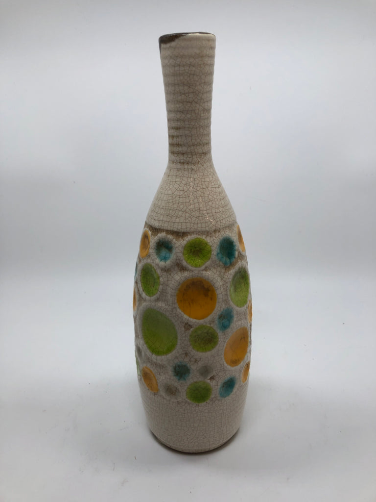 POLKA DOT EMBOSSED CREAM CERAMIC NARROW NECK VASE.