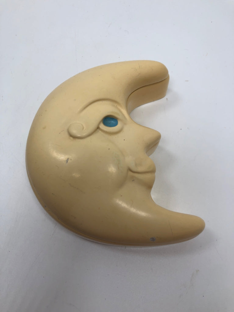 CRESCENT MOON TRINKET BOX.