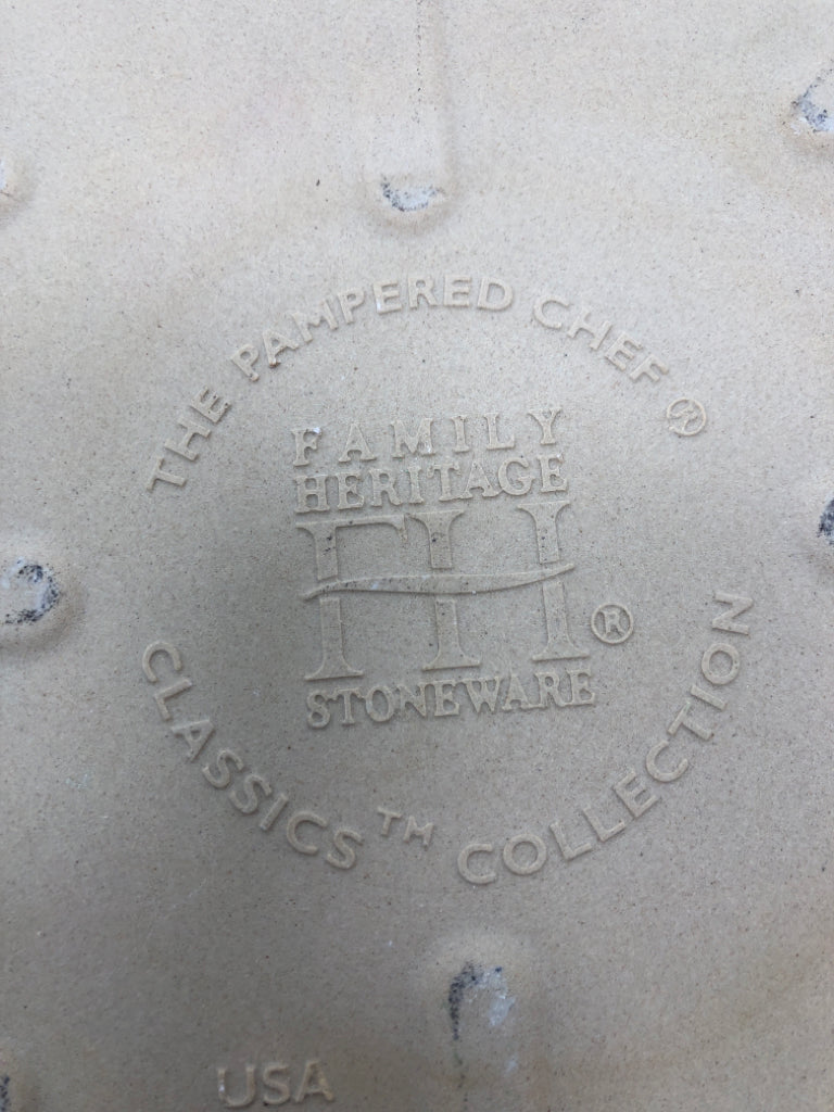 STONEWARE PIZZA STONE.