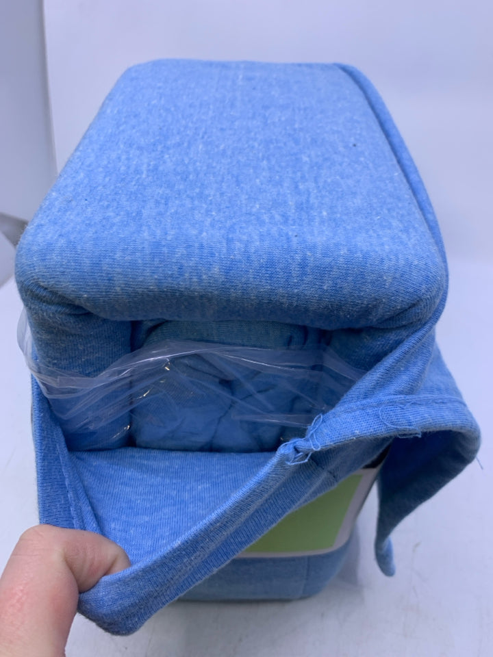 LIGHT BLUE JERSEY SHEET SET.