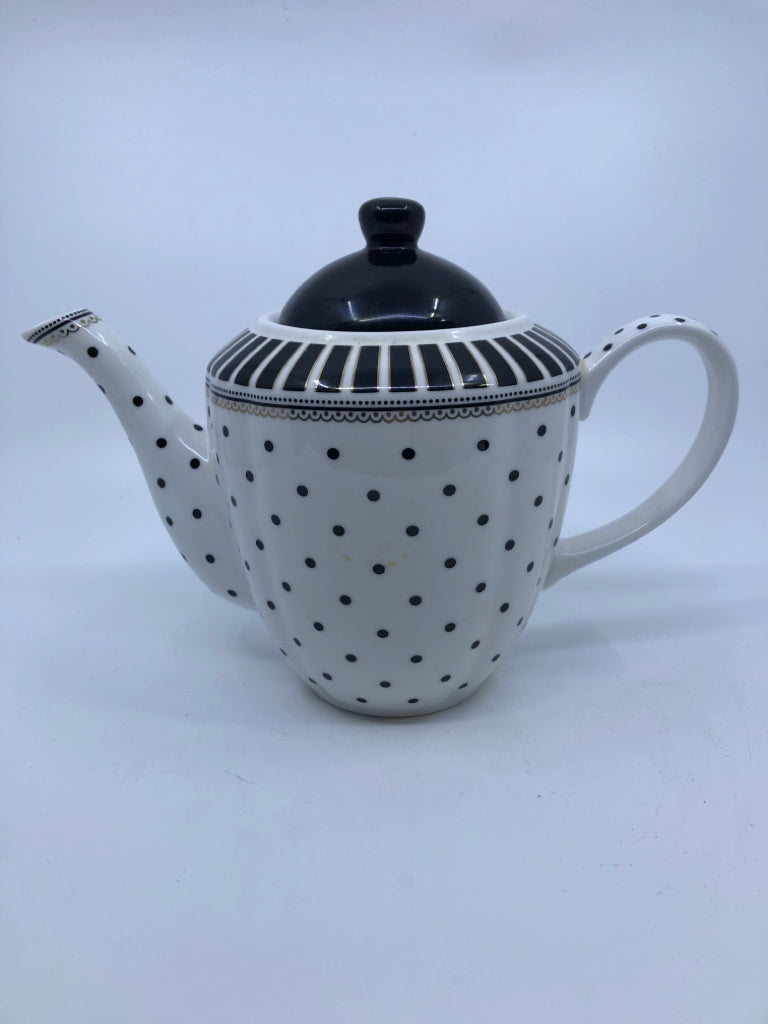 B/W POLKA DOT TEA POT- GRACE.