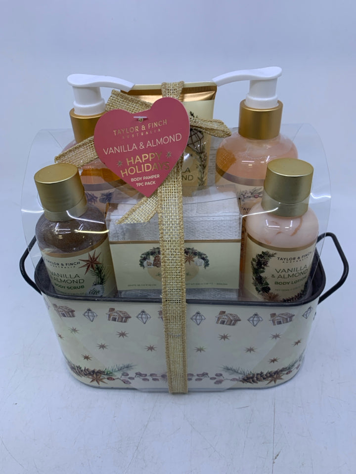 VANILLA & ALMOND LOTION GIFT SET