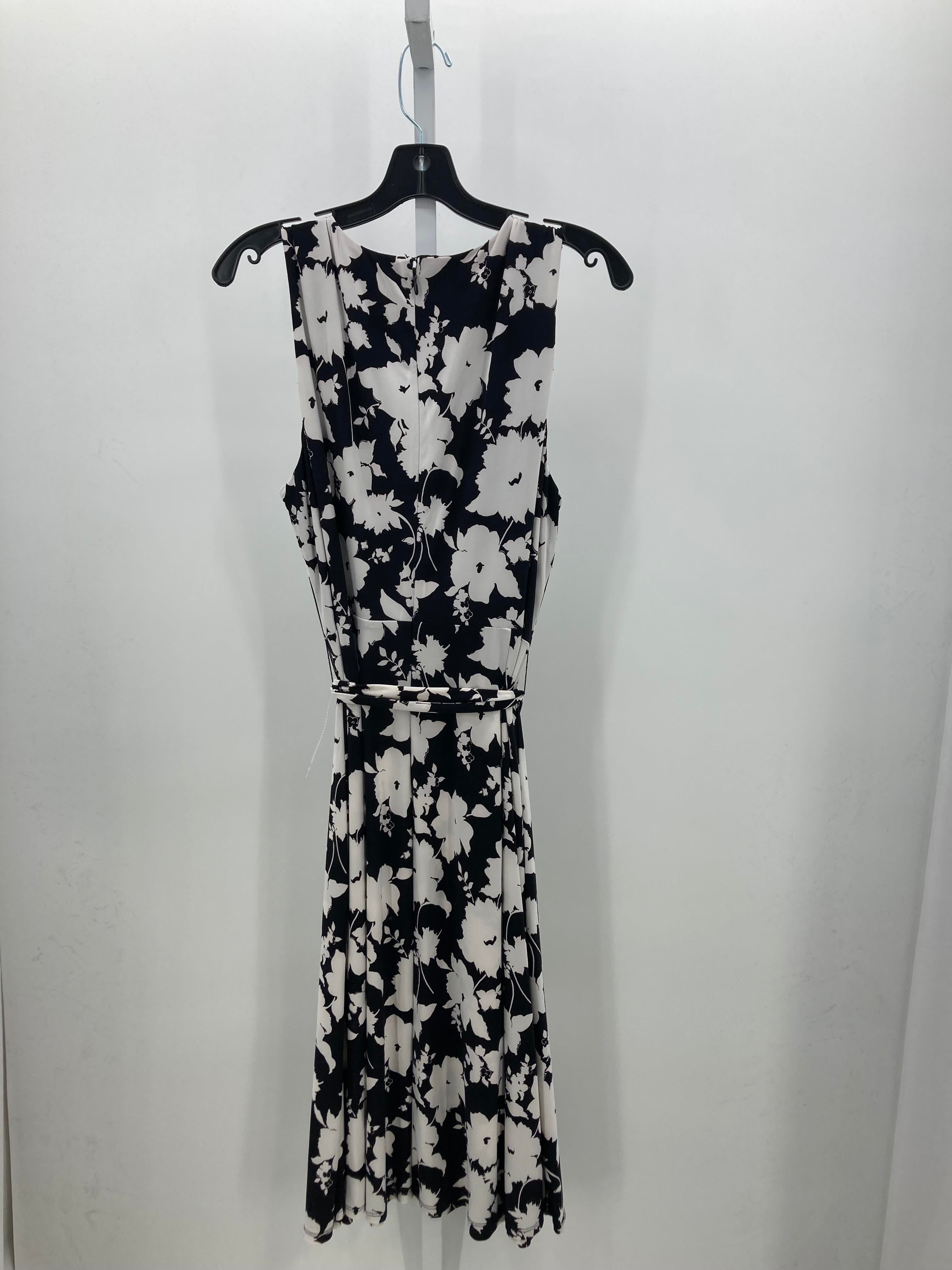 Anne Klein Size 14 Misses Sleeveless Dress