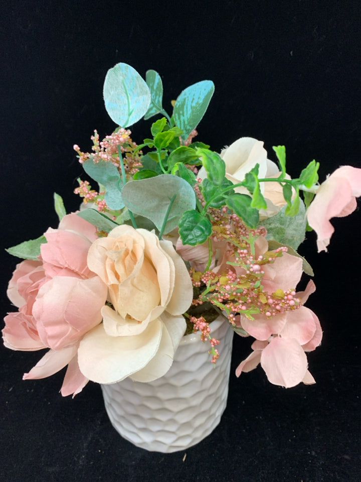 PINK FLORALS IN WHITE CERAMIC.