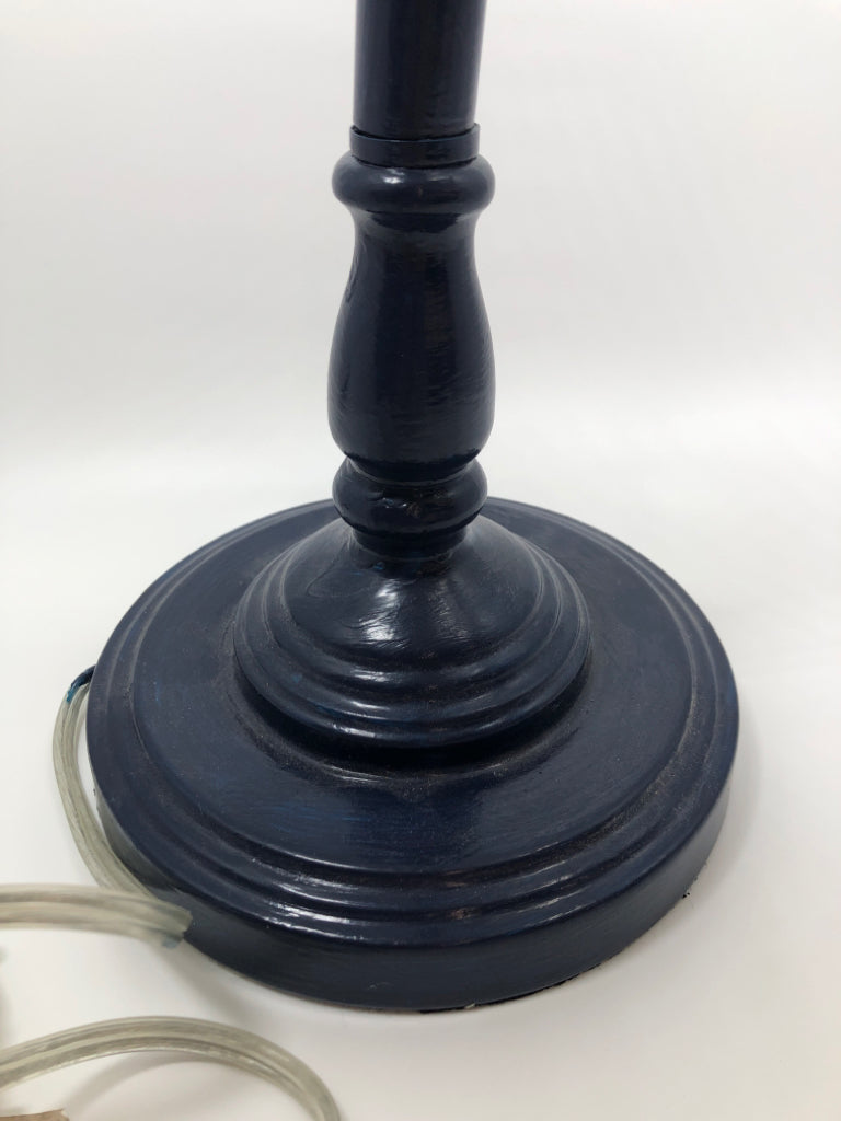 MERCURY GLASS BANKERS LAMP.