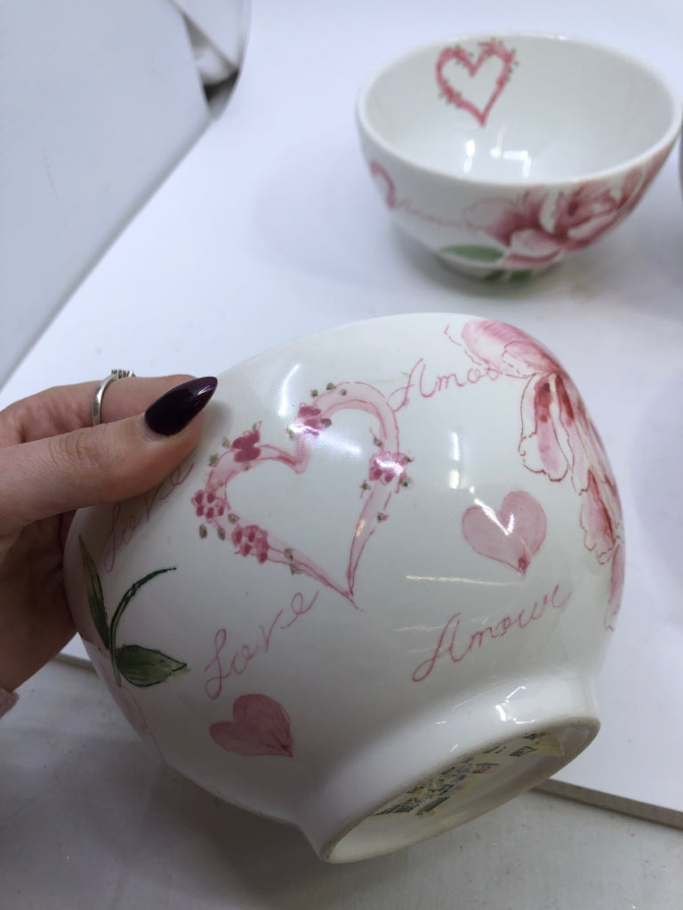 4 PINK FLORAL BOWLS.